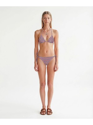 Yargıcı Üçgen Form Bikini Üst