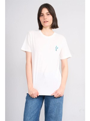 C.k Y26 8925 Fithit Byn B.yk Regular Nakışlı T-Shirt Krem
