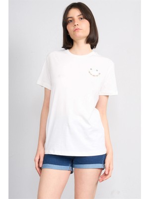 C.k Y26 8959 Fithit Byn B.yk Regular Nakışlı T-Shirt Krem