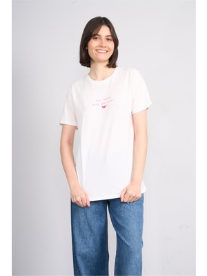 C.k Y26 8949 Fithit Byn B.yk Regular Nakışlı T-Shirt Krem