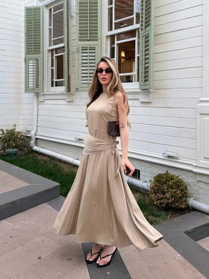 Laluvia Bej Beli Şal Detaylı Elbise - 3421