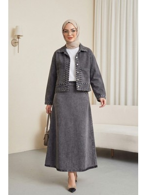 Moda Morfo Nakış Detaylı Çift Cepli Önü Düğmeli Etekli Kot Takım -Füme