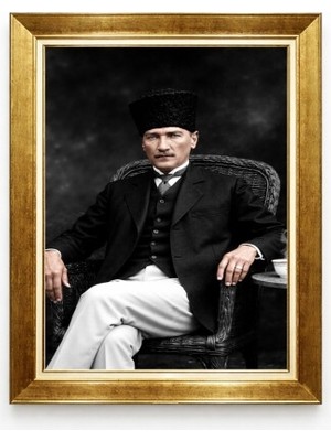 Atatürk Karizmatik Oturan Poz Tablo