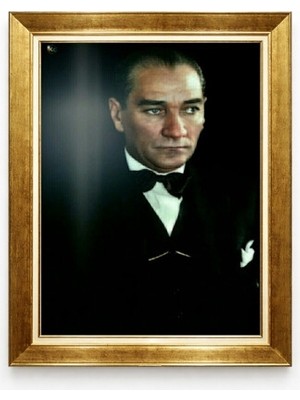Atatürk Portresi Karanlık Fon Estetik Tasarım Lüks Çerçeveli Duvar Tablosu