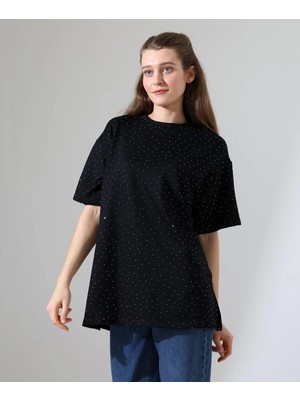 Mega Life Taş Yapıştırmalı Yırtmaçlı Kristal T-Shirt