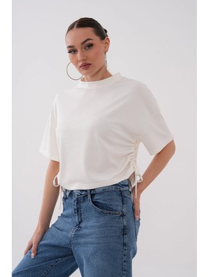 Mega Life Yandan Ip Büzgülü Kristal T-Shirt