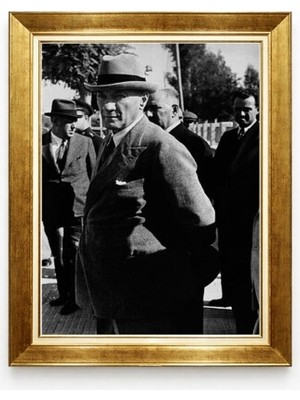 Tablore Atatürk Fötr Şapkalı Lider Portresi Kanvas Tablo