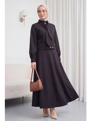 Moda Morfo Gizli Düğmeli Fular Detaylı Etekli Diagonal Takım   -Siyah