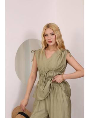 Famoda Haki Beli ve Omuzu Bağcıklı Peplum Bluz & Palazzo Pantolon Ikili Takım