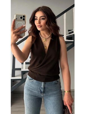 Elisin Acı Kahve Lyocell Karışımlı Kruvaze Bluz