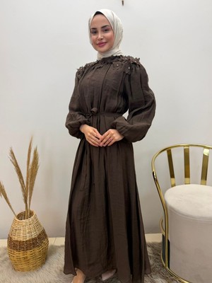 JOOQSTORE Omuzları Çiçekli Taşlı Elbise
