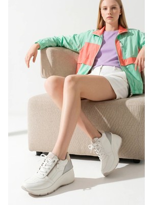 Doçka Kadın Dolgu Topuk Fermuralı Mevsimlik Spor Ayakkabı SS26Y/S62159