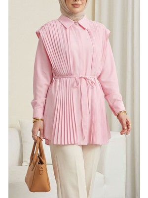 Moda Morfo Önü ve Sırtı Pilise Detaylı Gizli Düğmeli Tasarım Gömlek   -Pembe