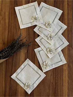 Nurhan Home Collection 6 Adet Çift Sıra Nakışlı Broşlu Kare Kokteyl Sunum Peçetesi