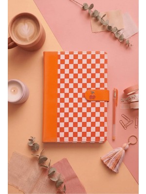 DAKS Defteri Kirazlı Turuncu Defter Magnetli Kapak Not Defteri & Ajanda A5 - 96 Sayfa - Çizgili