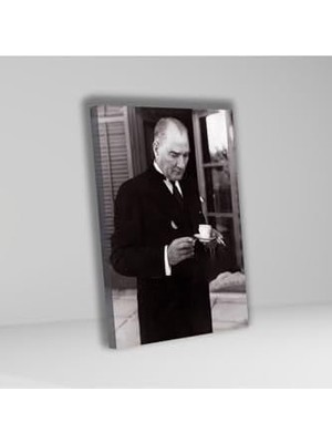 Tekli Dikey Kanvas Ofis Tablosu Kahve Içen Atatürk Portresi 40 x 60 GARTNM7054