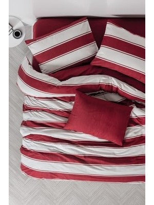 Festive Çift Kişilik Lastikli Çarşaflı Nevresim Takımı Jolly Kırmızı