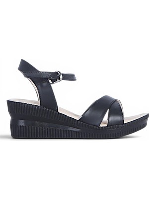 Ayakcenter Byn Ayışığı BY34 Cilt Siyah Kadın 7 cm Topuklu Sandalet