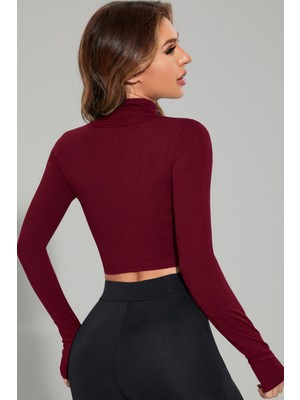 Cm Store Kadın Bordo Uzun Kol Fermuarlı Parmak Geçme Detaylı Dik Yaka Crop Top Bluz