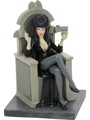 Department 56 Elvira Mistress Of The Dark Village Aksesuarları Imzalı Imzalar Heykelcik, 8,8 Cm, Çok Renkli