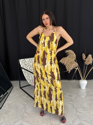 Luz Sırtı Çapraz Detaylı Batik Elbise