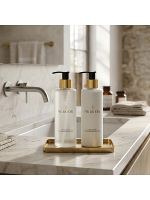 Feu du Ciel Peony & Musk Body And Hand Care set