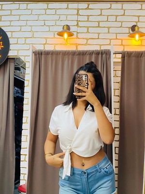 Tuba Toptaş Keten Bağlamalı Crop Bluz Bej L