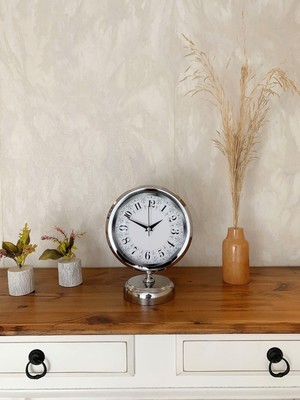 OtoTech Krom Metal Desenli Masa Saati 25×20 cm
