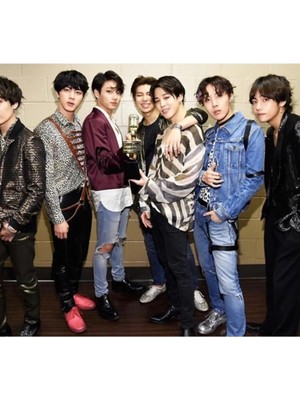 Universal Bts Tablo Ahşap Poster Dekoratif KOD5967