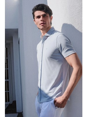İmza Italyan Yaka Kısa Kol Cepsiz Slim Fit Esnek Gömlek 1004260159