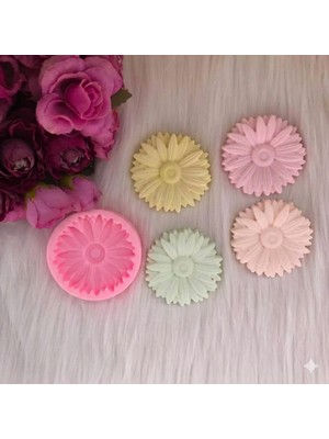 Karakız Mini Çiçek Silikon Kalıp 5x5x0.5 Cm