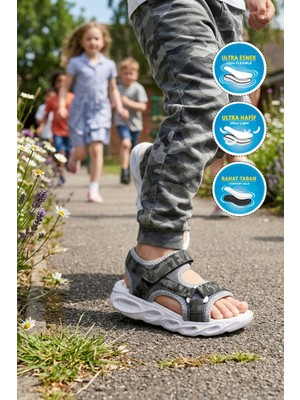 Cool Sage P Siyah Cırtlı Işıklı Erkek Çocuk Sandalet