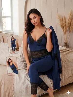 Hb Comfort 3'lü Dantel Detaylı Sabahlıklı Kadın Pijama Takımı