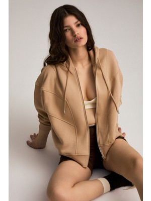 Urban Beat Torce Kadın Önü Kesikli Metal Fermuarlı Kapüşonlu Etiket Detaylı Oversize Bej Sweatshirt