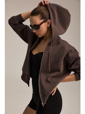 Urban Beat Torce Kadın Önü Kesikli Metal Fermuarlı Kapüşonlu Etiket Detaylı Oversize Kahverengi Sweatshirt