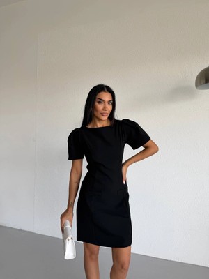 Modalima Siyah Kayık Yaka Kısa Kollu Mini Elbise