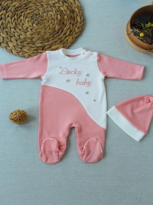 Beruflic 0-3 3-6 Ay Lucky Baby Nakışlı Es Çizgi Boy Şapkalı Kız Bebek Tulumu Pudra