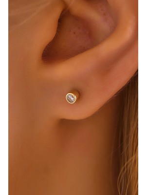 Moom Mücevherat 14 Ayar Altın Vidalı Sıvama Tektaş Tragus Küpe