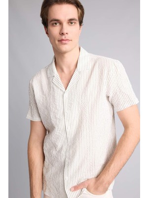 DeFacto Modern Fit Apaş Yaka Kısa Kollu Gömlek I1705AX26SM