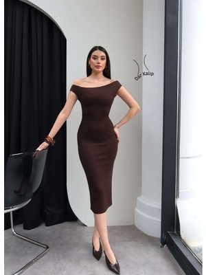 Esra Helvacı Asimetrik Yaka Drapeli Midi Elbise
