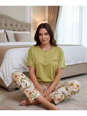 Mihra Kadın Ring Viskon Düğmeli Yaka Kısa Kol Likralı Pijama Takımı 40112FY - 1 Adet