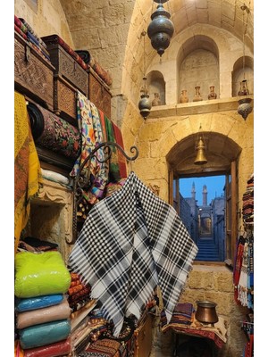 Onlie Craft Puşi, – Kefiye. Başörtüsü Olarak Da Kullanılan Geleneksel Kefiye – 100x100 cm