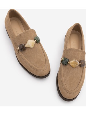 Marjin Kadın Loafer Makosen Taşlı Klasik Günlük Ayakkabı Meniva Camel Süet