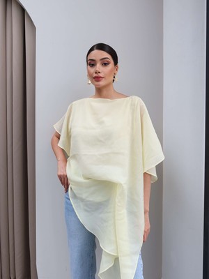 Esra Helvacı Asimetrik Kesim Şifon Bluz