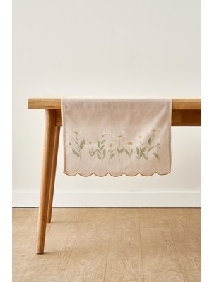 Bella Maison Daisy Scallop Kenar Runner Bej (50X150 Cm)