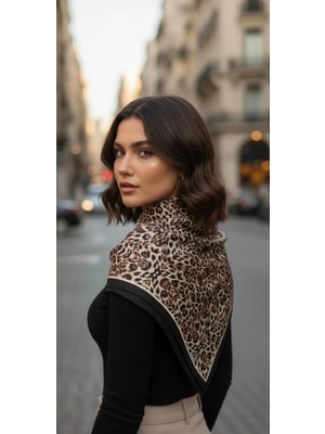 Asil Benek Leo Desen 70*70CM Bandana/fular