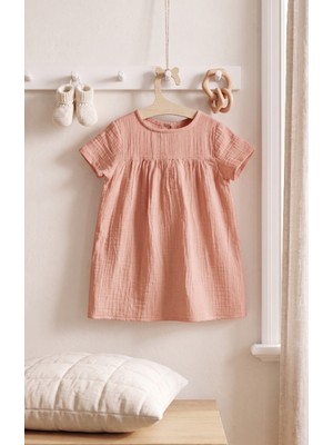 Snowed Store Bebek Elbise Yıldız %100 Organik Pamuk Müslin Pembe Renk – Nefes Alan Yumuşak Doku