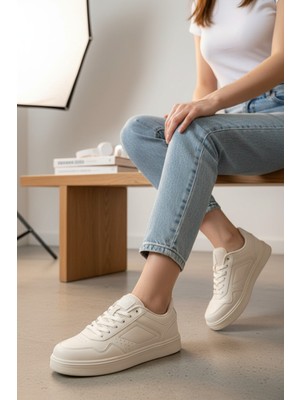 Enoch Unisex Siyah Suni Deri Spor Ayakkabı Beyaz Düz Tabanlı ve Perfore Detaylı Günlük Casual Sneaker