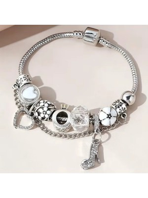 Takantakana Pandora Tarz Gümüş Charm Bileklik Beyaz Şık Stiletto Crystal