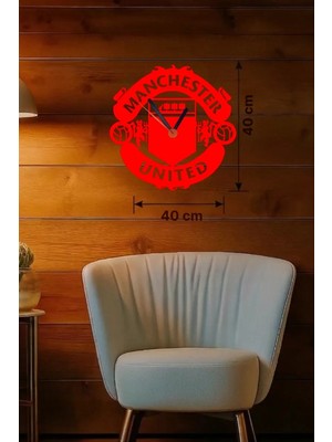 Renas Store Manchester United Logolu Ahşap Duvar Saati - 40X40 cm Taraftar Hediyesi